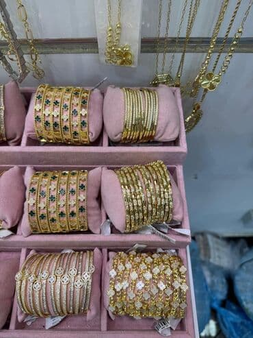 Bilərzik, Sarı qızıl, Ödənişli çatdırılma, Rayonlara çatdırılma lalafo.az -da Bilərzik, Sarı qızıl, Ödənişli çatdırılma, Rayonlara çatdırılma