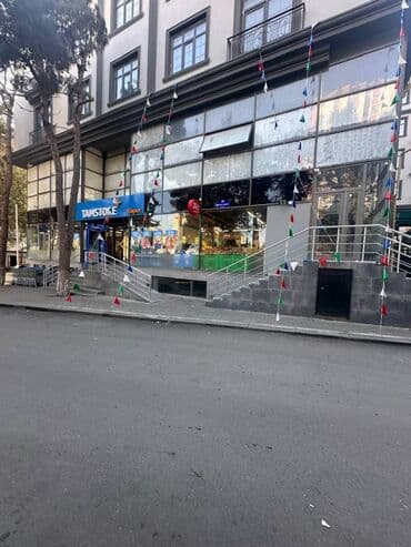 1-ci mikrorayon, 3 otaqlı, Yeni tikili, m. 20 Yanvar, 115 kv. m lalafo.az -da — 16 1-ci mikrorayon, 3 otaqlı, Yeni tikili, m. 20 Yanvar, 115 kv. m — 16