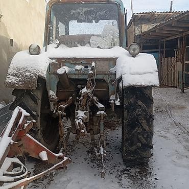 Traktor MTZ (Belarus) tipli, kabinalı, ön təkərli - Dizel mühərrik lalafo.az -da — 4 Traktor MTZ (Belarus) tipli, kabinalı, ön təkərli - Dizel mühərrik — 4