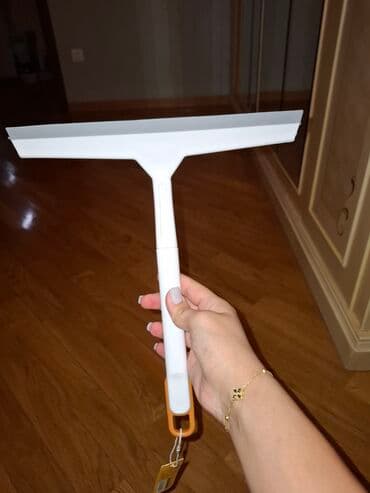 Süngərlər və fırçalar: Şüşə və kafel üçün silikon sıyırıcı - Material: elastik silikon bıçaq lalafo.az -da — 2 Süngərlər və fırçalar: Şüşə və kafel üçün silikon sıyırıcı - Material: elastik silikon bıçaq — 2