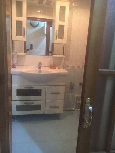 TƏCİLİ. Yasamal rayonu Əbdül Rəhim Bəy Haqverdiyev küçəsində lalafo.az -da TƏCİLİ. Yasamal rayonu Əbdül Rəhim Bəy Haqverdiyev küçəsində