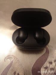 İşlənmiş Simsiz (Bluetooth) Qulaqcıqlar, Xiaomi, rəng - Qara lalafo.az -da İşlənmiş Simsiz (Bluetooth) Qulaqcıqlar, Xiaomi, rəng - Qara