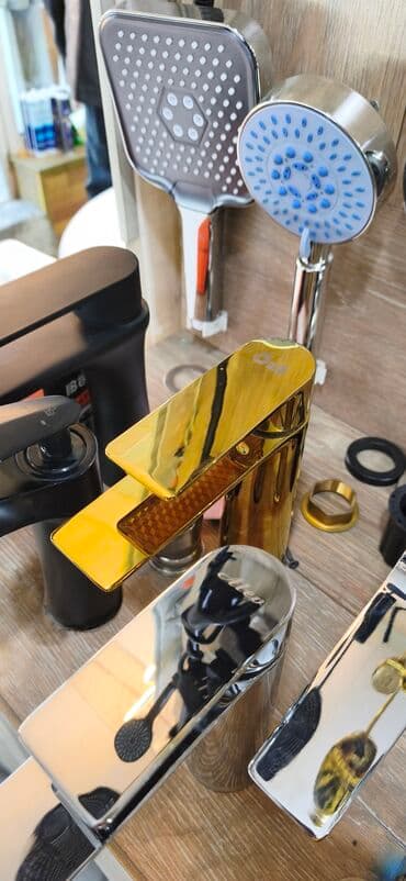 Məhsul: Hamam və mətbəx üçün qarışdırıcı kran və duş başlıqları dəsti lalafo.az -da Məhsul: Hamam və mətbəx üçün qarışdırıcı kran və duş başlıqları dəsti