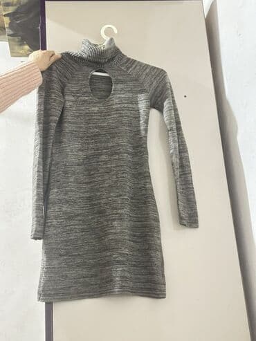 Qadın trikotaj geyim – boğazlı, uzunqol, dizə yaxın uzunluqda dar lalafo.az -da Qadın trikotaj geyim – boğazlı, uzunqol, dizə yaxın uzunluqda dar