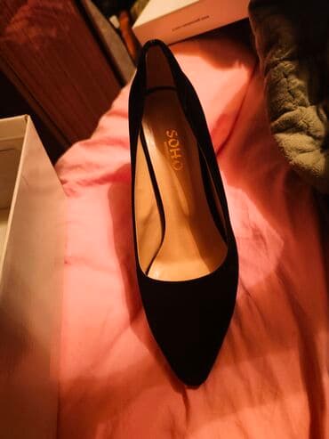 Brend: SOHO Model: Qadın klassik tuflisi Rəng: Qara Dizayn lalafo.az -da Brend: SOHO Model: Qadın klassik tuflisi Rəng: Qara Dizayn