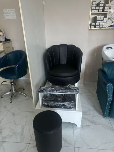 Полки, этажерки: Gözəllik salonu üçün avadanlıq dəsti - Pedikür platforması: 2 yumşaq at lalafo.az — 29 Полки, этажерки: Gözəllik salonu üçün avadanlıq dəsti - Pedikür platforması: 2 yumşaq — 29