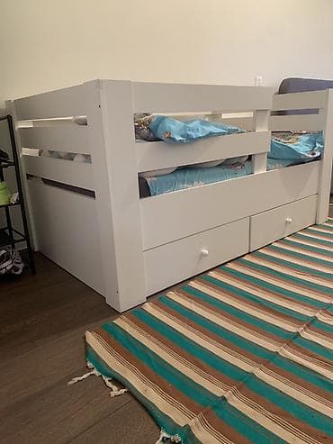 Oğlan və qız üçün, İşlənmiş, Çarpayı, Bazalı, Matras ilə, Siyirməli lalafo.az -da Oğlan və qız üçün, İşlənmiş, Çarpayı, Bazalı, Matras ilə, Siyirməli