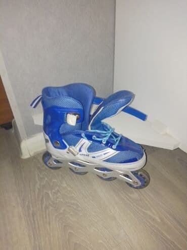 Mavi rəngli inline roliklər (4 təkərli). - Bədənin materialı: möhkəm lalafo.az -da Mavi rəngli inline roliklər (4 təkərli). - Bədənin materialı: möhkəm