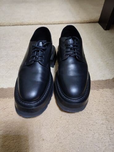 Məhsul: Qadın üçün klassik qara dəridən bağlamalı ayaqqabı - Brend lalafo.az -da Məhsul: Qadın üçün klassik qara dəridən bağlamalı ayaqqabı - Brend