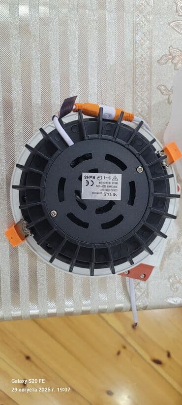 Tecili artiq qaldiqi ucun satiram satisda 60 manatdi 1 ededi 15 eded lalafo.az -da Tecili artiq qaldiqi ucun satiram satisda 60 manatdi 1 ededi 15 eded