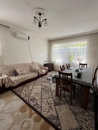 Ev heyet evidir. 2 mertebelidir. 3 sot yarimdir. Ev 220 kvadratdi 1 ci lalafo.az -da Ev heyet evidir. 2 mertebelidir. 3 sot yarimdir. Ev 220 kvadratdi 1 ci