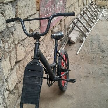 Şəhər velosipedi 24", sürətlərin sayı: 1, Ünvandan götürmə lalafo.az -da Şəhər velosipedi 24", sürətlərin sayı: 1, Ünvandan götürmə