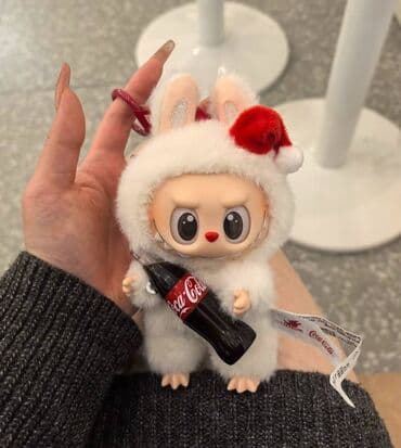 Манежи: Labubu Cola seriası❤️. Orginalla birə-bir eyni modeldir. Bağlı paketin at lalafo.az — 2 Манежи: Labubu Cola seriası❤️. Orginalla birə-bir eyni modeldir. Bağlı paketin — 2