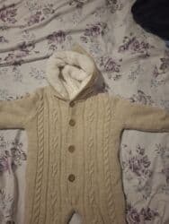 Срочно. 1 раз одели. на возраст 9=12 месяцев lalafo.az -da Срочно. 1 раз одели. на возраст 9=12 месяцев