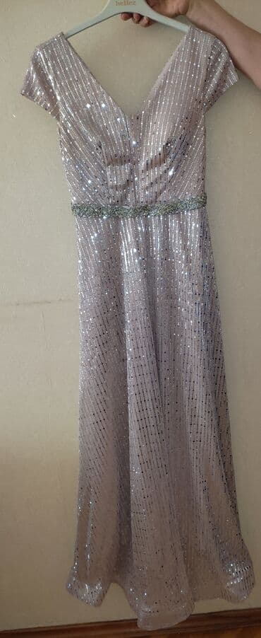 Toy Paltarı 150 manata alınıb, 15 manata satılır. Bir dəfə geyilib lalafo.az -da Toy Paltarı 150 manata alınıb, 15 manata satılır. Bir dəfə geyilib