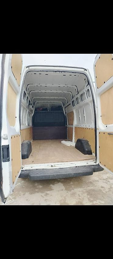 Ford Transit – yüksək tavanlı, uzun baza yük furgonu Xüsusiyyətlər: - lalafo.az -da Ford Transit – yüksək tavanlı, uzun baza yük furgonu Xüsusiyyətlər: -