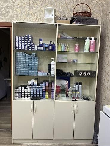 Şüşəli dolab vitrini lalafo.az -da Şüşəli dolab vitrini