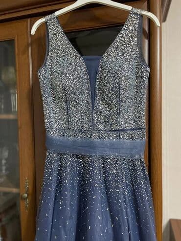 Tecili!Bir defe geyinilmiş Türkiye istehsalı 38-40 razmer ölçüde lalafo.az -da Tecili!Bir defe geyinilmiş Türkiye istehsalı 38-40 razmer ölçüde