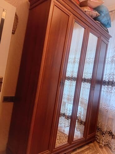 İşlənmiş, Açılan, 4 qapılı Düz dolab, Qarderob, paltar dolabı lalafo.az -da İşlənmiş, Açılan, 4 qapılı Düz dolab, Qarderob, paltar dolabı
