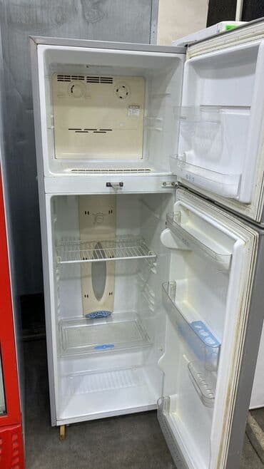 Б/у 2 двери LG Холодильник Продажа, цвет - Серебристый at lalafo.az — 2 Б/у 2 двери LG Холодильник Продажа, цвет - Серебристый — 2