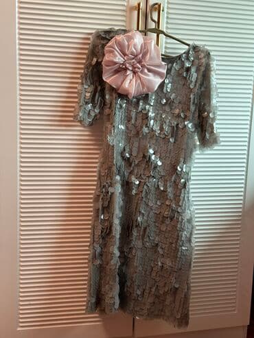 Yenidi,m razmer,atelyede tikilib lalafo.az -da Yenidi,m razmer,atelyede tikilib