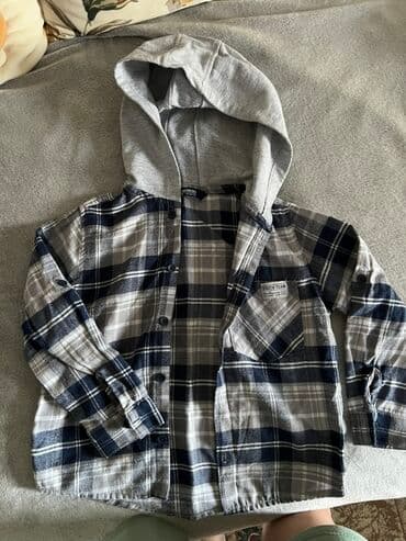 Uşaq geyim - Brend: LC Waikiki - Ölçü: 5-6 yaş, 110-116 sm Kapüşonlu lalafo.az -da Uşaq geyim - Brend: LC Waikiki - Ölçü: 5-6 yaş, 110-116 sm Kapüşonlu