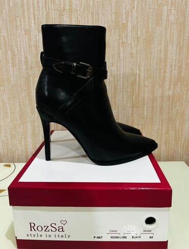 Sapaski tezedi qutusundadi 40 razmerdi Ayaqda cox gozel qalir Baha lalafo.az -da Sapaski tezedi qutusundadi 40 razmerdi Ayaqda cox gozel qalir Baha