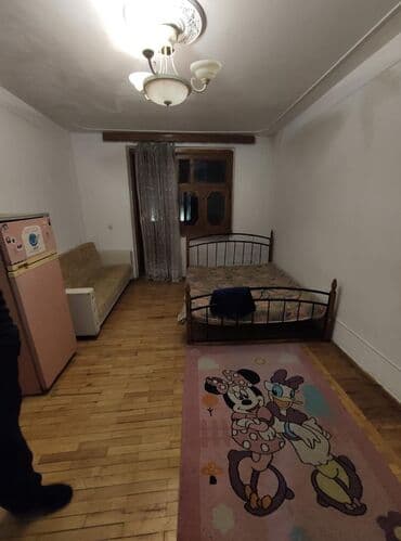 Гаражи: Azadliqda kooperasiyanin yanında kirayə mənzildə Otaq yoldaşları ı at lalafo.az — 3 Гаражи: Azadliqda kooperasiyanin yanında kirayə mənzildə Otaq yoldaşları ı — 3