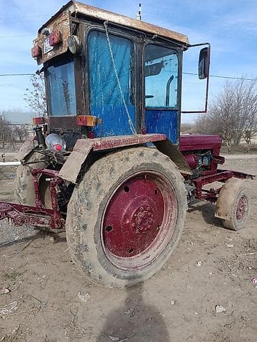 Kənd təsərrüfatı traktoru – kabinalı, ön təkərli, arxa təkərdən lalafo.az -da — 3 Kənd təsərrüfatı traktoru – kabinalı, ön təkərli, arxa təkərdən — 3