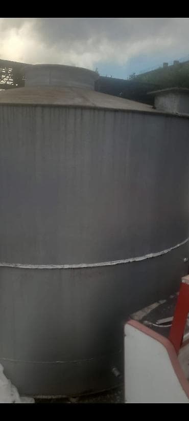 10 tonluq icersiz nerj uzeri metal çen 2 eded var qiymet 5500 azn real lalafo.az -da 10 tonluq icersiz nerj uzeri metal çen 2 eded var qiymet 5500 azn real