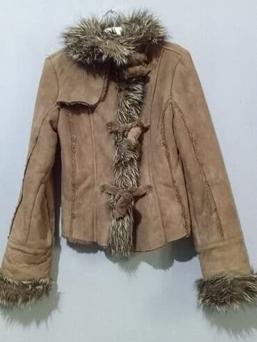 Qadın qış gödəkçəsi - Material: zamşa tipli üst qat, süni xəz lalafo.az -da Qadın qış gödəkçəsi - Material: zamşa tipli üst qat, süni xəz