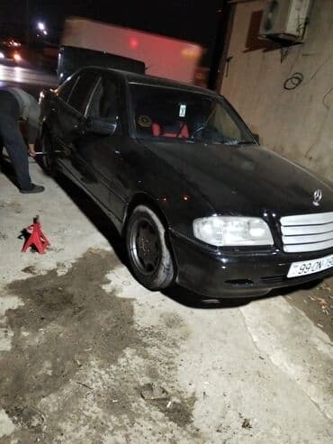 Mercedes-Benz C-Class: 2 l | 1990 il Sedan lalafo.az -da Mercedes-Benz C-Class: 2 l | 1990 il Sedan