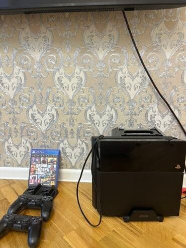 Sony PlayStation 4 paketi Tərkib: - PS4 oyun konsolu (şaquli dayaqla) lalafo.az -da Sony PlayStation 4 paketi Tərkib: - PS4 oyun konsolu (şaquli dayaqla)