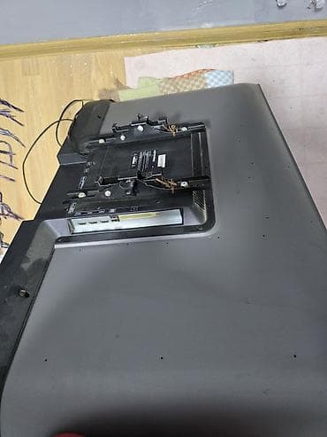 İşlənmiş Televizor Hoffmann LED ekran FHD (1920x1080), Ünvandan götürmə, Ödənişli çatdırılma lalafo.az -da — 2 İşlənmiş Televizor Hoffmann LED ekran FHD (1920x1080), Ünvandan götürmə, Ödənişli çatdırılma — 2