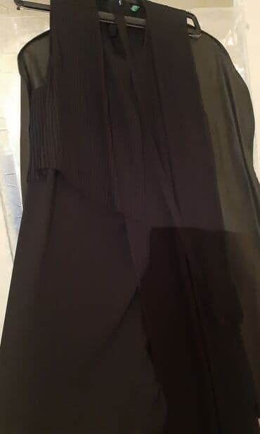 Платье черное'одевали один раз дорогое'красивое'гафре' lalafo.az -da Платье черное'одевали один раз дорогое'красивое'гафре'