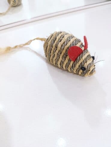 Pişiklər üçün dırnaq itiləyən.Kətan sapdan hazırlanmış siçan formalı lalafo.az -da Pişiklər üçün dırnaq itiləyən.Kətan sapdan hazırlanmış siçan formalı