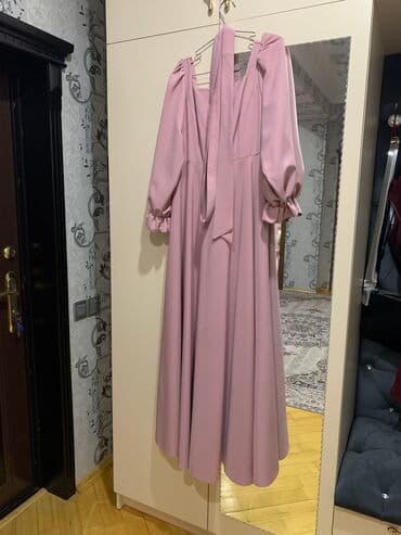 Hec Geyinilmeyib, tikilib satilir, razilasma ile asagi yerine vere lalafo.az -da Hec Geyinilmeyib, tikilib satilir, razilasma ile asagi yerine vere