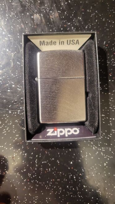 Zippo benzinli çaxmaq – Klassik Brush Chrome model - Brend: Zippo - lalafo.az -da Zippo benzinli çaxmaq – Klassik Brush Chrome model - Brend: Zippo -