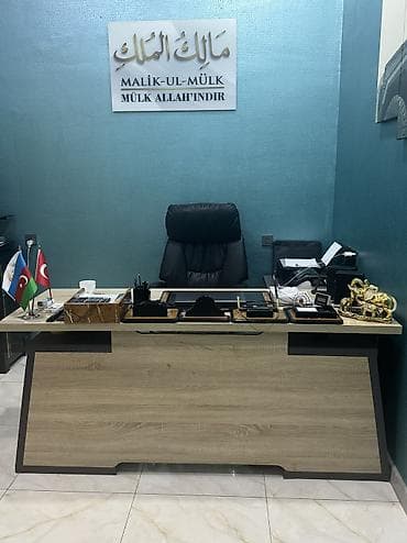 İşlənmiş, Müdir üçün, Künc masa lalafo.az -da İşlənmiş, Müdir üçün, Künc masa