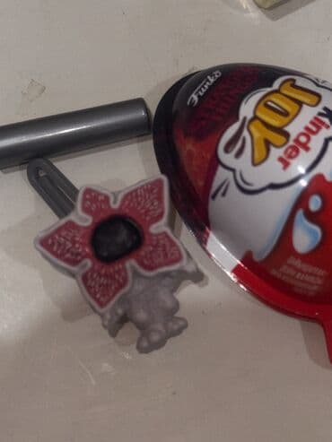 Məhsul: Kinder Joy x Stranger Things sürpriz oyuncağı (Funko stilində lalafo.az -da Məhsul: Kinder Joy x Stranger Things sürpriz oyuncağı (Funko stilində