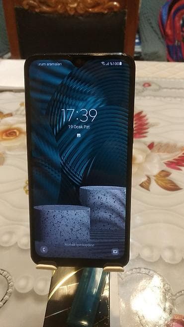 Samsung Galaxy A10, 32 GB, rəng - Qara, İki sim kartlı lalafo.az -da Samsung Galaxy A10, 32 GB, rəng - Qara, İki sim kartlı