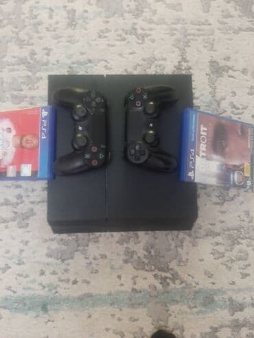 PlayStation 4 (PS4) oyun konsolu yaxşı vəzyətdə hər şeyi işləyir - lalafo.az -da PlayStation 4 (PS4) oyun konsolu yaxşı vəzyətdə hər şeyi işləyir -
