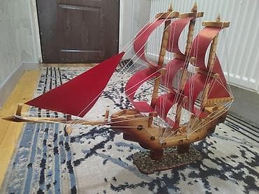 Taxta yelkənli gəmi maketi - Material: tamamilə taxtadan hazırlanmış lalafo.az -da Taxta yelkənli gəmi maketi - Material: tamamilə taxtadan hazırlanmış