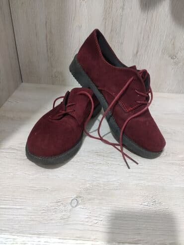 Tuflilər, Ölçü: 37, rəng - Qara, İşlənmiş lalafo.az -da Tuflilər, Ölçü: 37, rəng - Qara, İşlənmiş