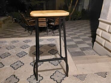 Sənaye üslubunda bar tabureləri - Oturacaq: təbii ağacdan, yumru lalafo.az -da Sənaye üslubunda bar tabureləri - Oturacaq: təbii ağacdan, yumru