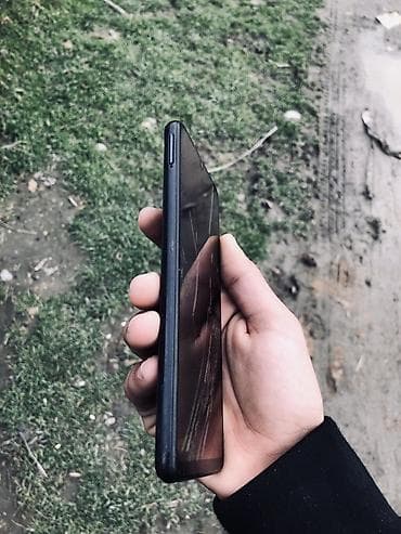 Problemlər:ön kamera işləmirarxa kamera bulanığ çəkirvə ekranı lalafo.az -da — 1 Problemlər:ön kamera işləmirarxa kamera bulanığ çəkirvə ekranı — 1