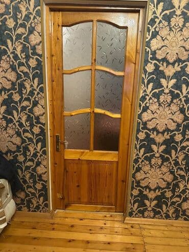 İşlənmiş Otaq qapısı Plintus ilə, Zəmanətsiz, Ünvandan götürmə lalafo.az -da İşlənmiş Otaq qapısı Plintus ilə, Zəmanətsiz, Ünvandan götürmə