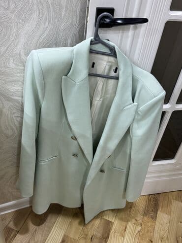 Pencek Zara 2-3 defe geyılıb uzun pencekdı L beden lalafo.az -da Pencek Zara 2-3 defe geyılıb uzun pencekdı L beden