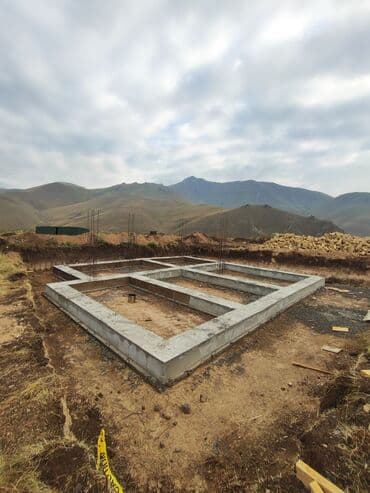 Kubiklerin, kərpiclerin boşaldılması, padvallarin və bir boru lalafo.az -da Kubiklerin, kərpiclerin boşaldılması, padvallarin və bir boru