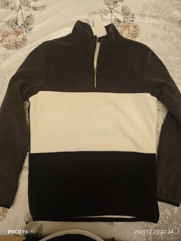 Yenidir 16 man satılır S razmerdi lalafo.az -da Yenidir 16 man satılır S razmerdi